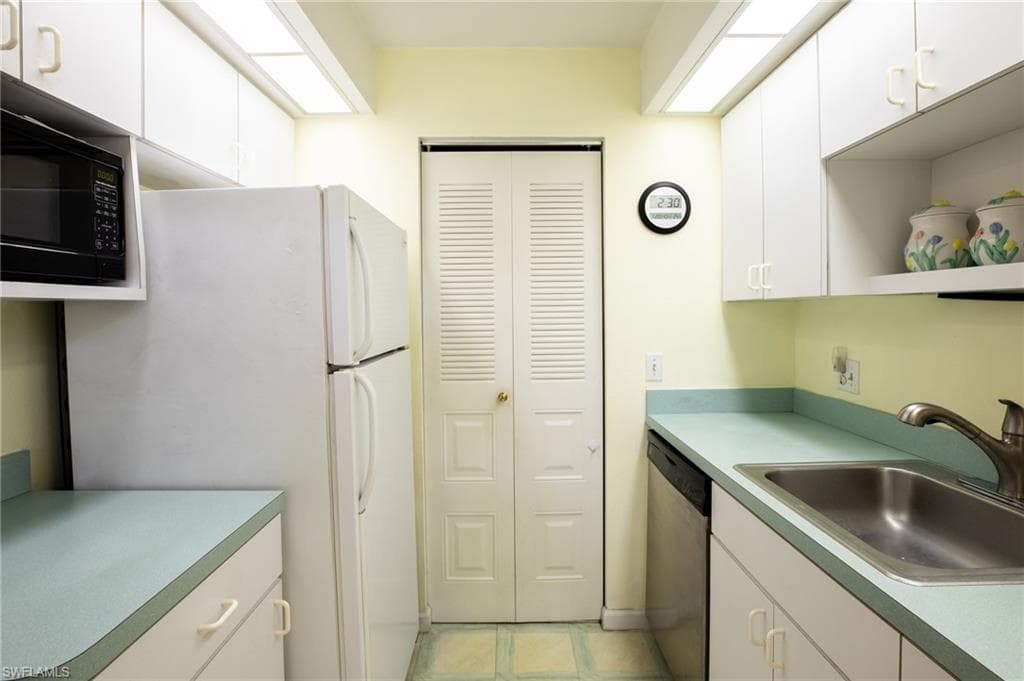 8041 S Woods CIR # 14, FORT MYERS FL 33919-4