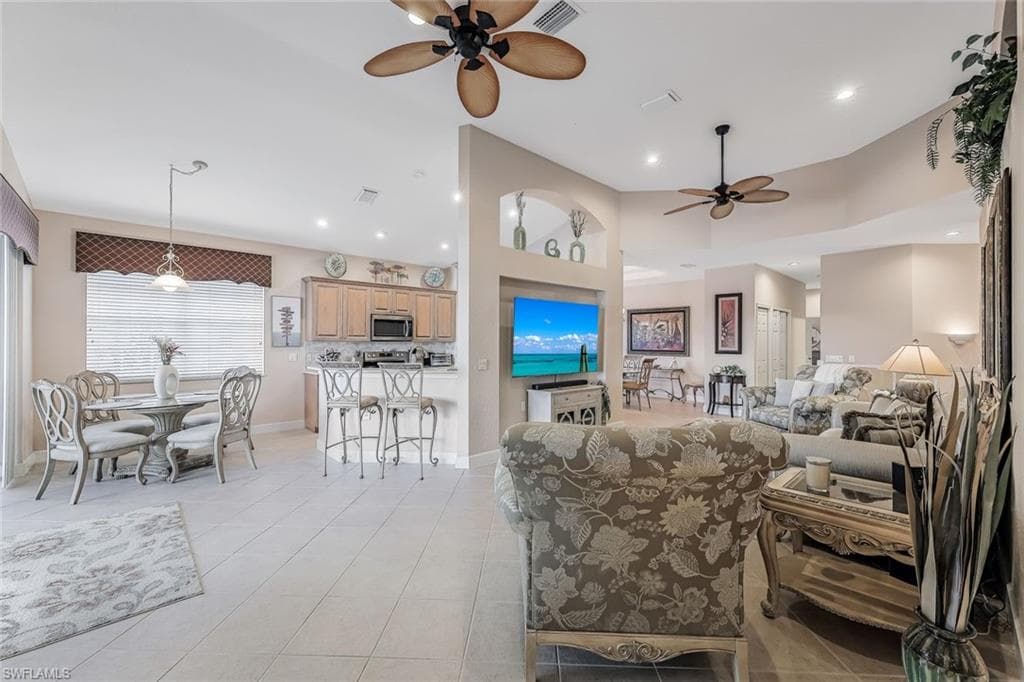 16580 Crownsbury WAY # 202, FORT MYERS FL 33908-6