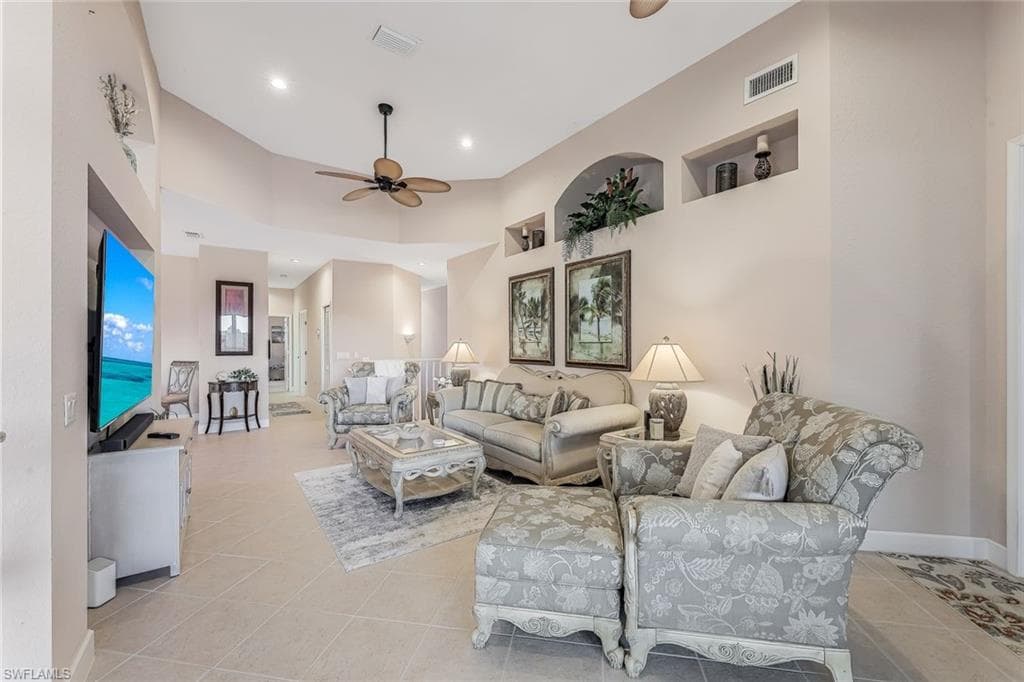 16580 Crownsbury WAY # 202, FORT MYERS FL 33908-2