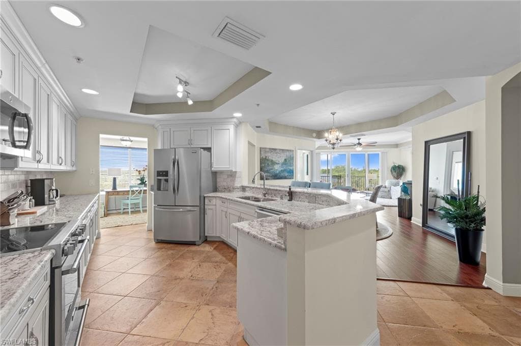 2743 1st ST # 505, FORT MYERS FL 33916-6