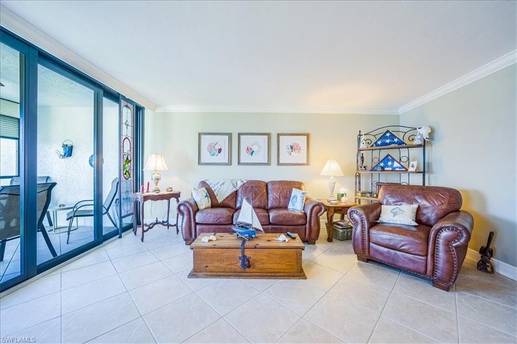 1085 Bald Eagle DR # C308, MARCO ISLAND FL 34145-5