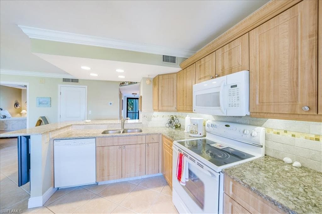 1085 Bald Eagle DR # C308, MARCO ISLAND FL 34145-12