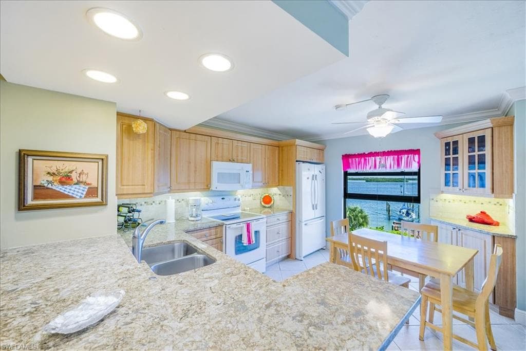1085 Bald Eagle DR # C308, MARCO ISLAND FL 34145-11