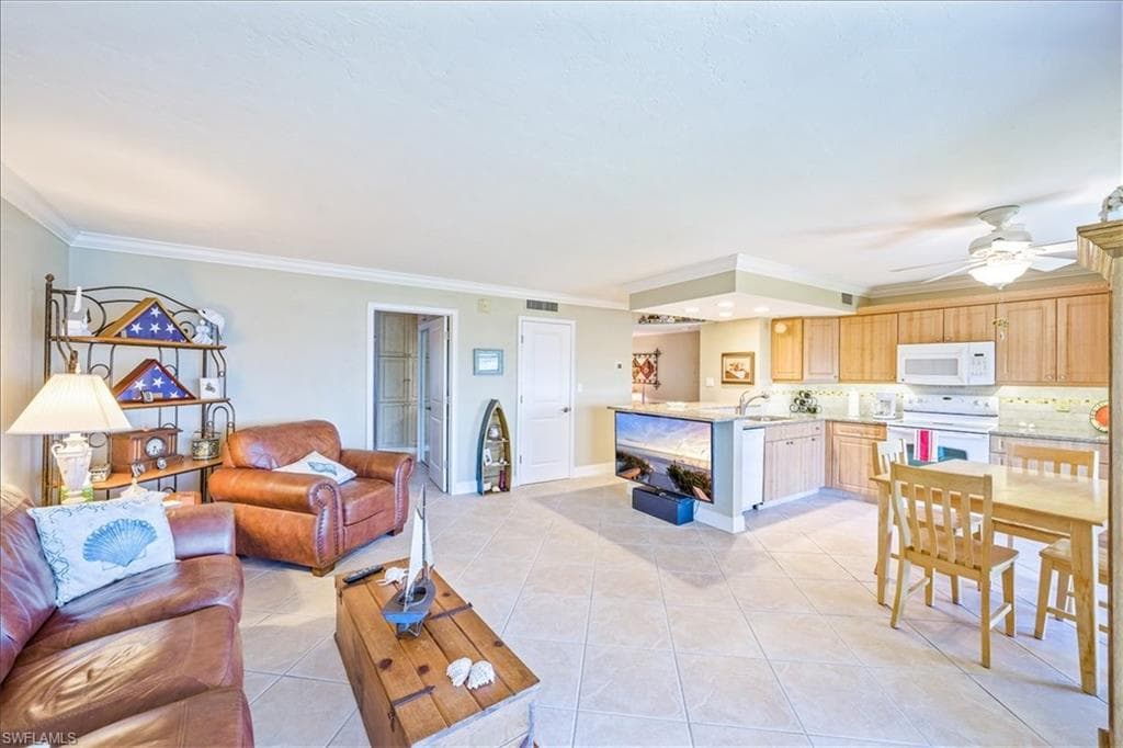 1085 Bald Eagle DR # C308, MARCO ISLAND FL 34145-6