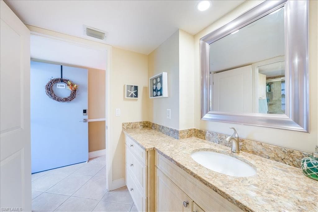1085 Bald Eagle DR # C308, MARCO ISLAND FL 34145-19