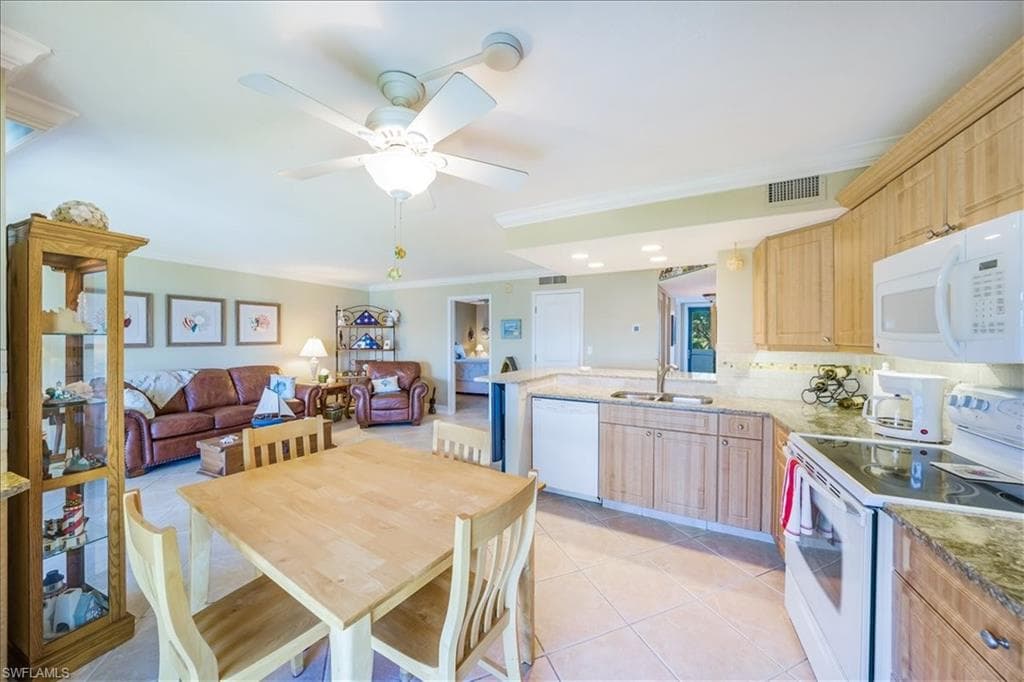 1085 Bald Eagle DR # C308, MARCO ISLAND FL 34145-8