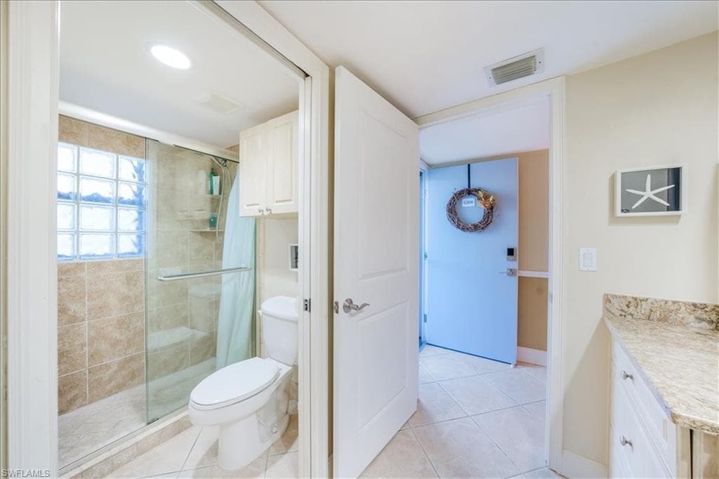 1085 Bald Eagle DR # C308, MARCO ISLAND FL 34145-18