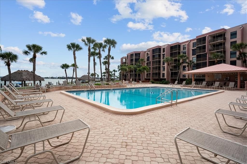 1085 Bald Eagle DR # C308, MARCO ISLAND FL 34145-24
