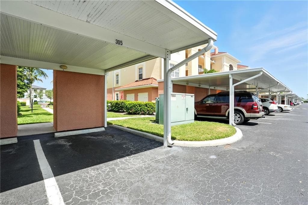 1141 Van Loon Commons CIR # 305, CAPE CORAL FL 33909-25