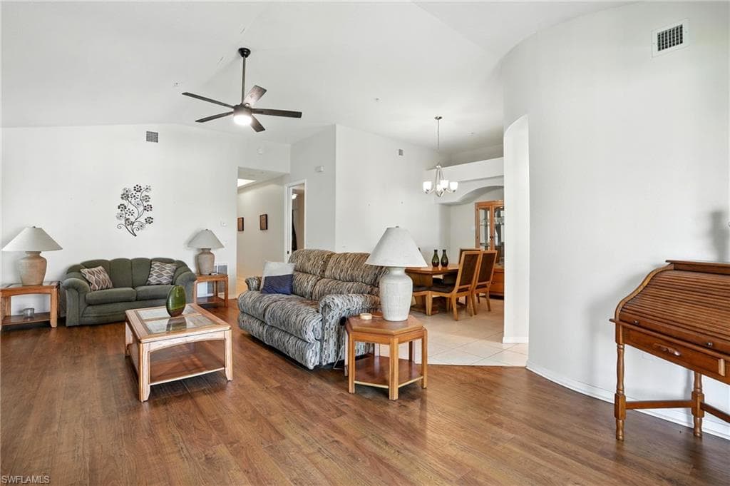 1141 Van Loon Commons CIR # 305, CAPE CORAL FL 33909-6