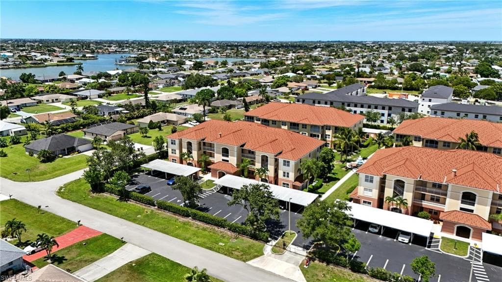 1141 Van Loon Commons CIR # 305, CAPE CORAL FL 33909-32