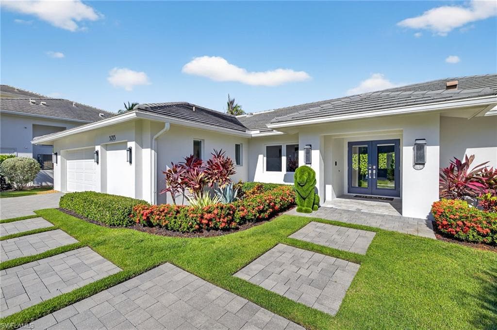 5215 SEASHELL AVE, NAPLES FL 34103-4