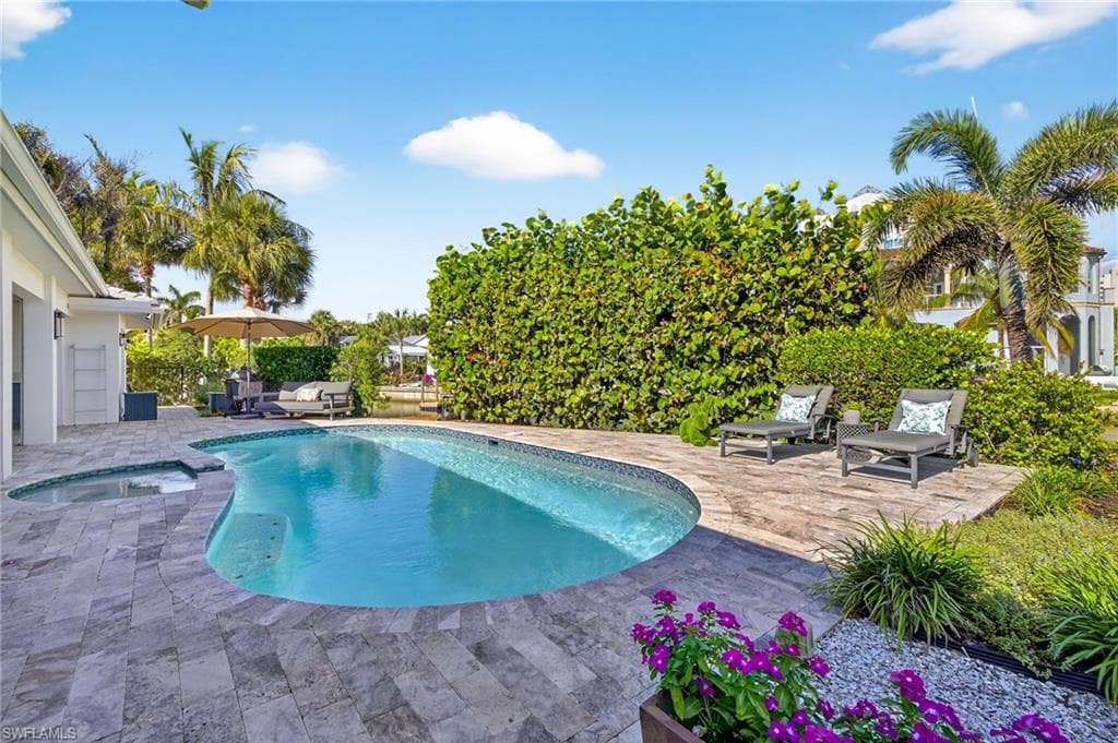 5215 SEASHELL AVE, NAPLES FL 34103-9