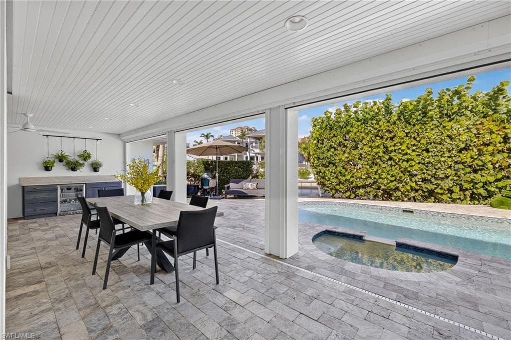 5215 SEASHELL AVE, NAPLES FL 34103-40