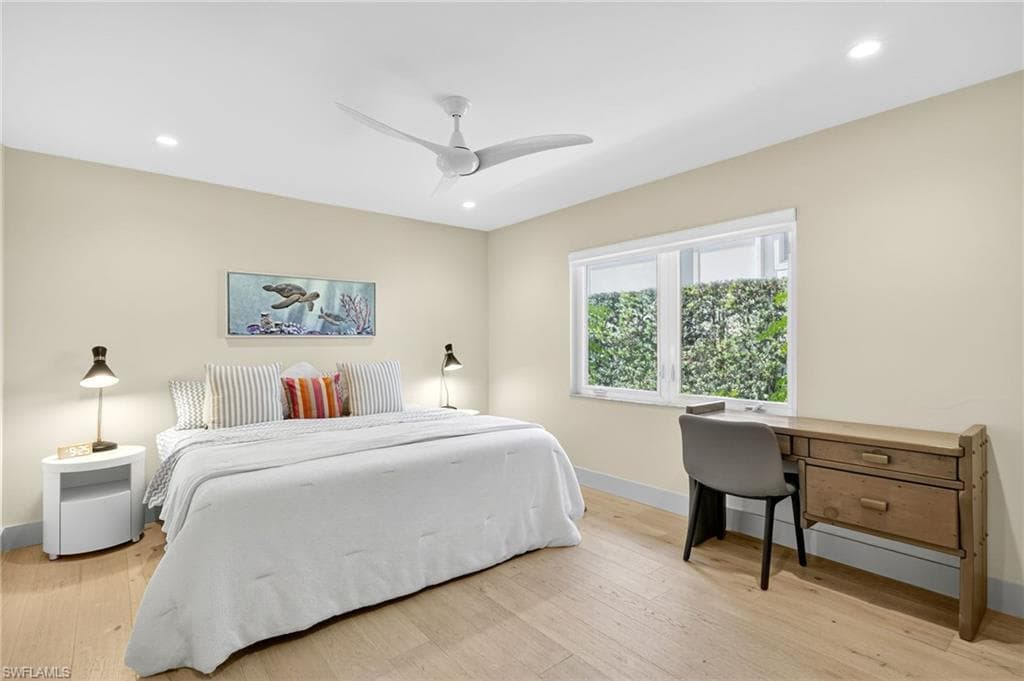 5215 SEASHELL AVE, NAPLES FL 34103-38