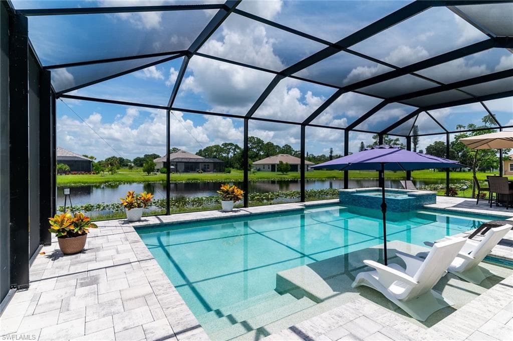 17190 Serengeti CIR, ALVA FL 33920-35