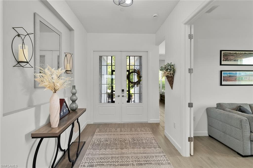 17190 Serengeti CIR, ALVA FL 33920-4