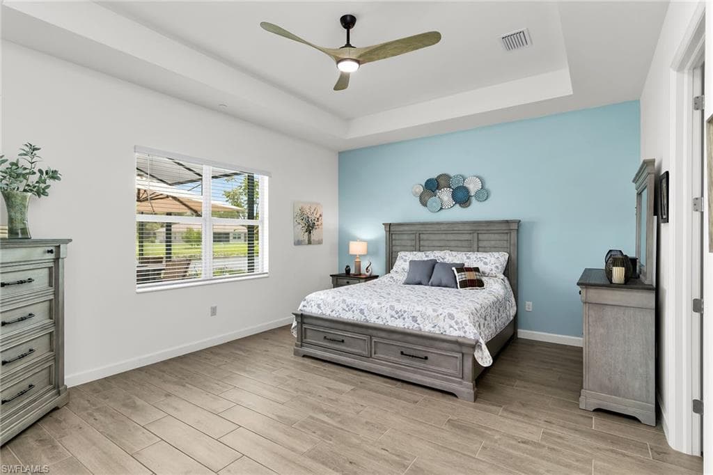 17190 Serengeti CIR, ALVA FL 33920-19