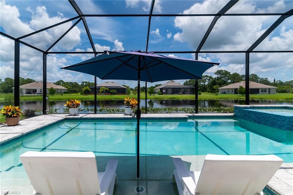 17190 Serengeti CIR, ALVA FL 33920-37