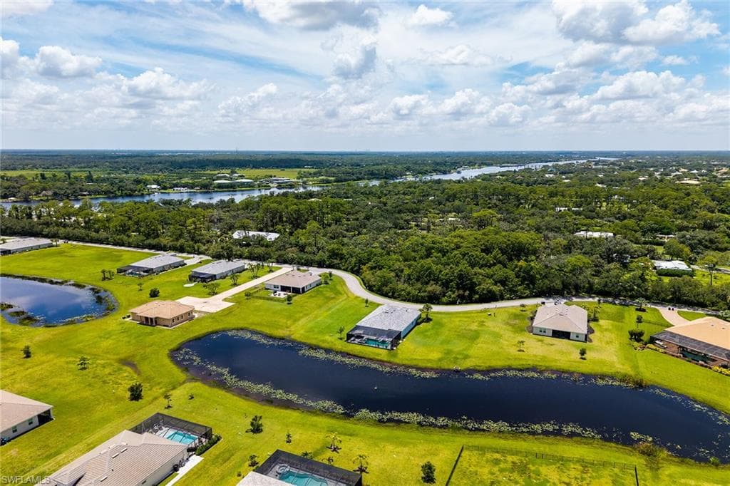 17190 Serengeti CIR, ALVA FL 33920-40