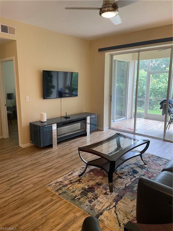 1024 Mainsail DR # 514, NAPLES FL 34114-6