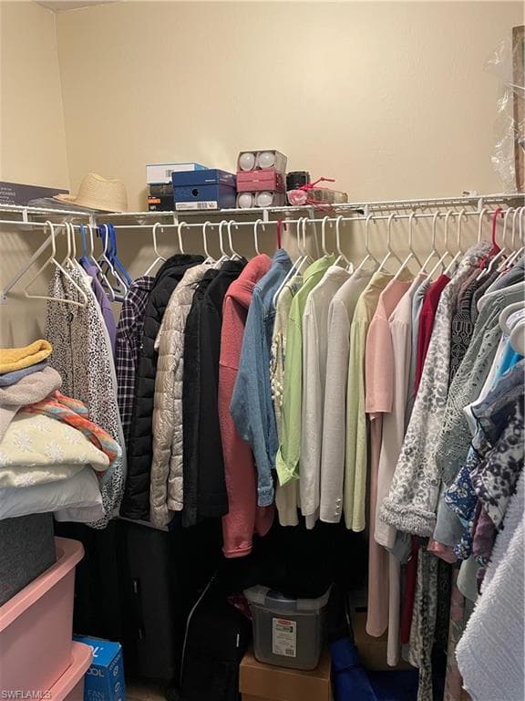 1024 Mainsail DR # 514, NAPLES FL 34114-9