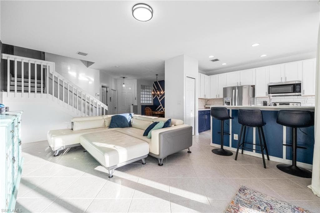 3836 Cherrybrook LOOP, FORT MYERS FL 33966-8