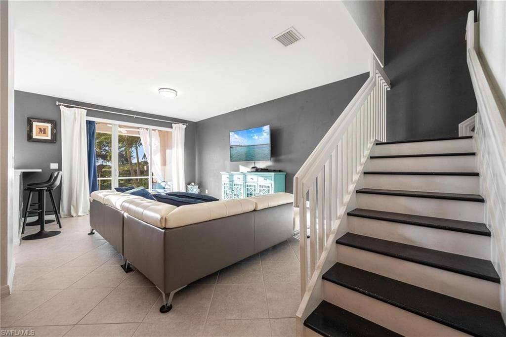 3836 Cherrybrook LOOP, FORT MYERS FL 33966-17