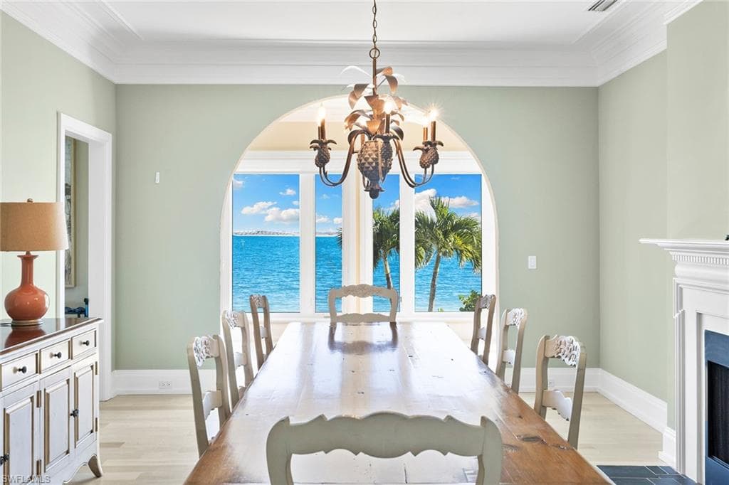 1069 Bird LN, SANIBEL FL 33957-16