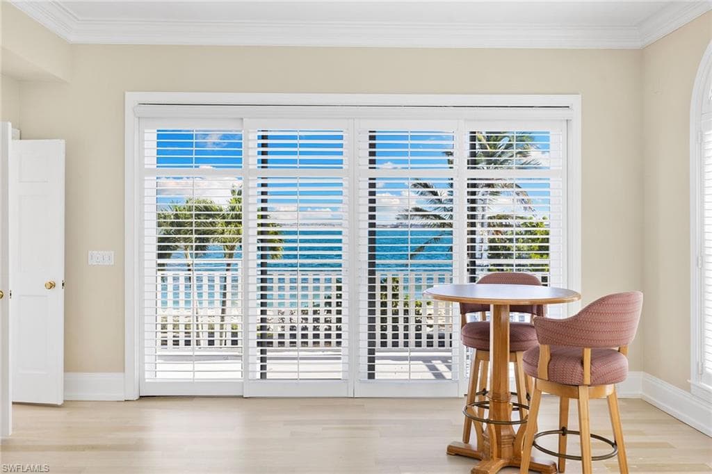 1069 Bird LN, SANIBEL FL 33957-19