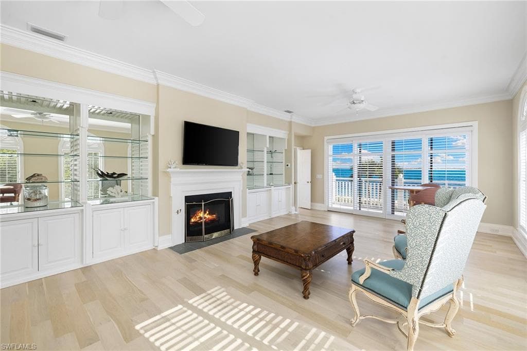 1069 Bird LN, SANIBEL FL 33957-17