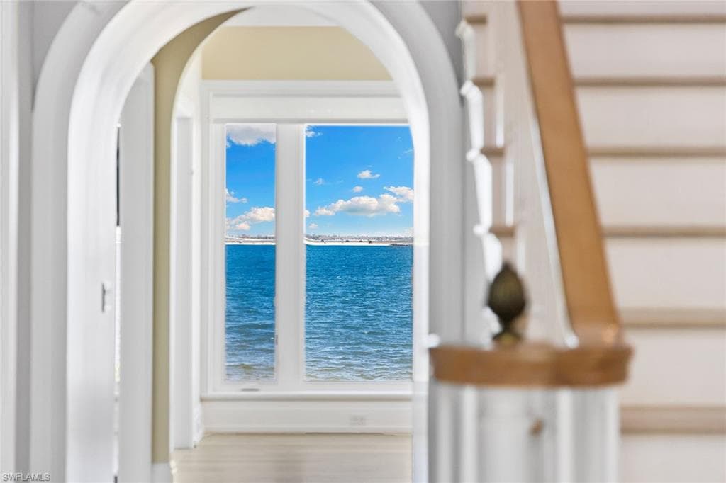 1069 Bird LN, SANIBEL FL 33957-20