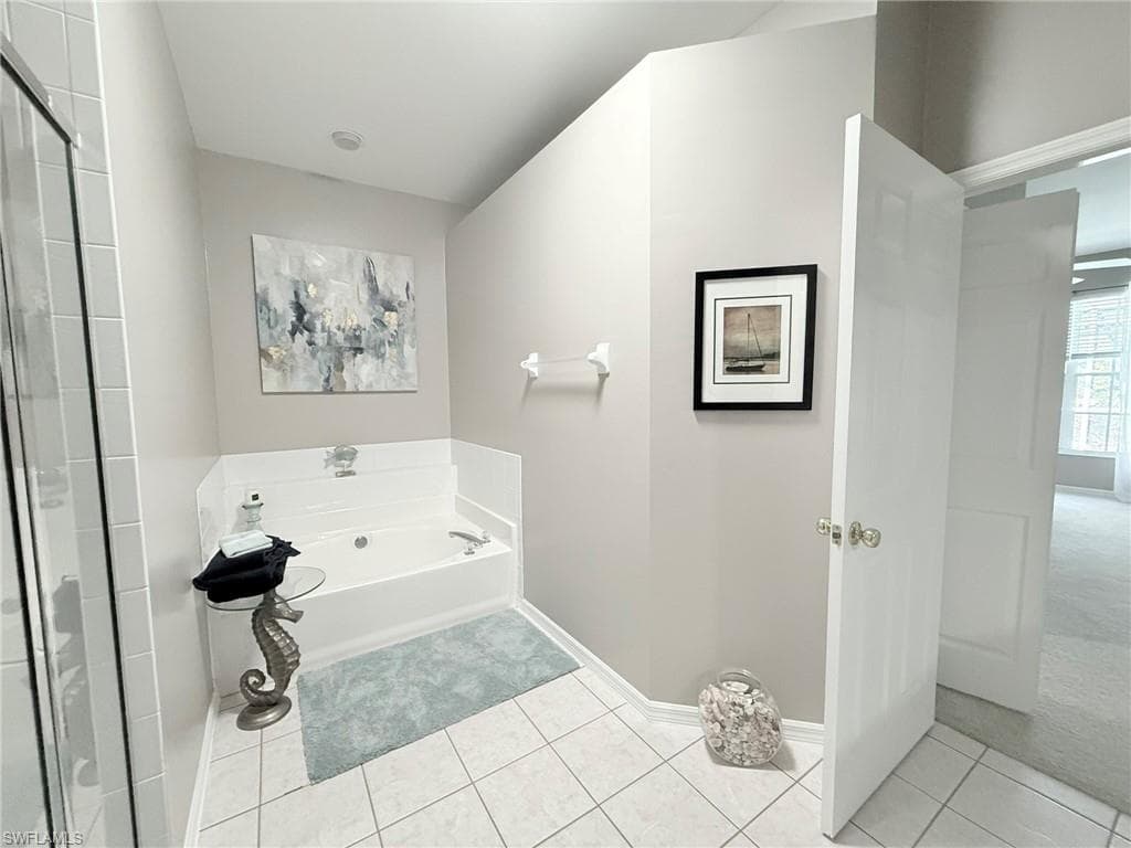 23176 Grassy Pine DR, ESTERO FL 33928-34