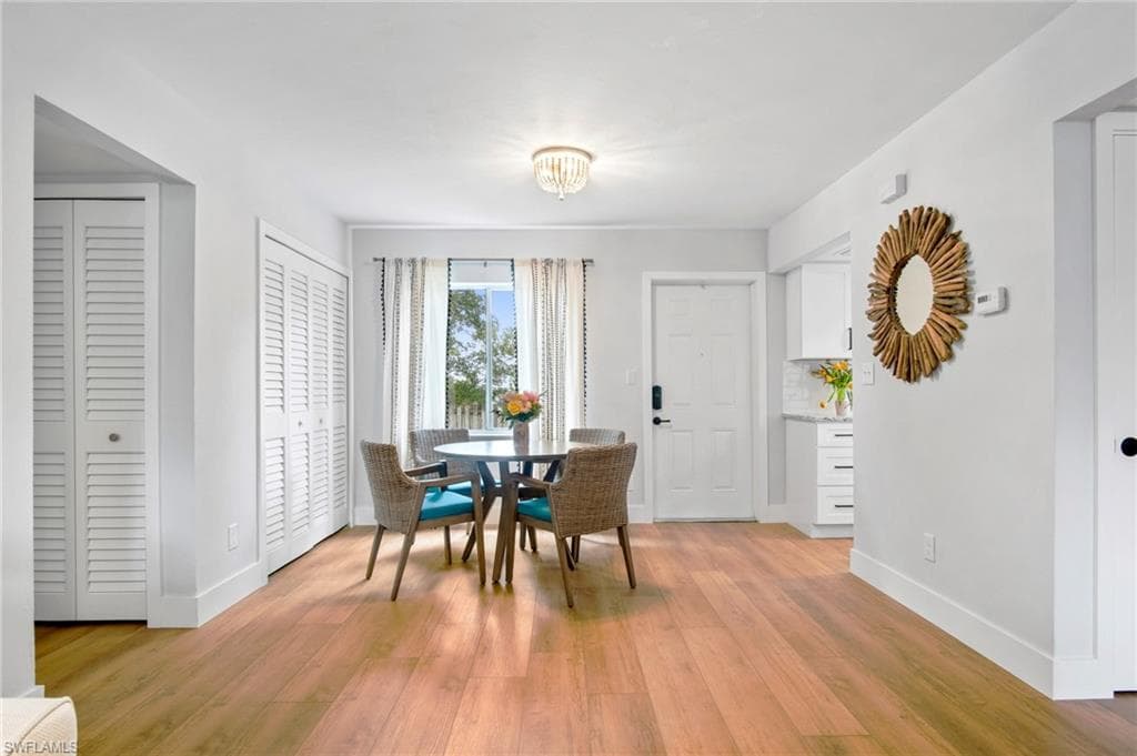 1275 7th AVE N # 201, NAPLES FL 34102-5