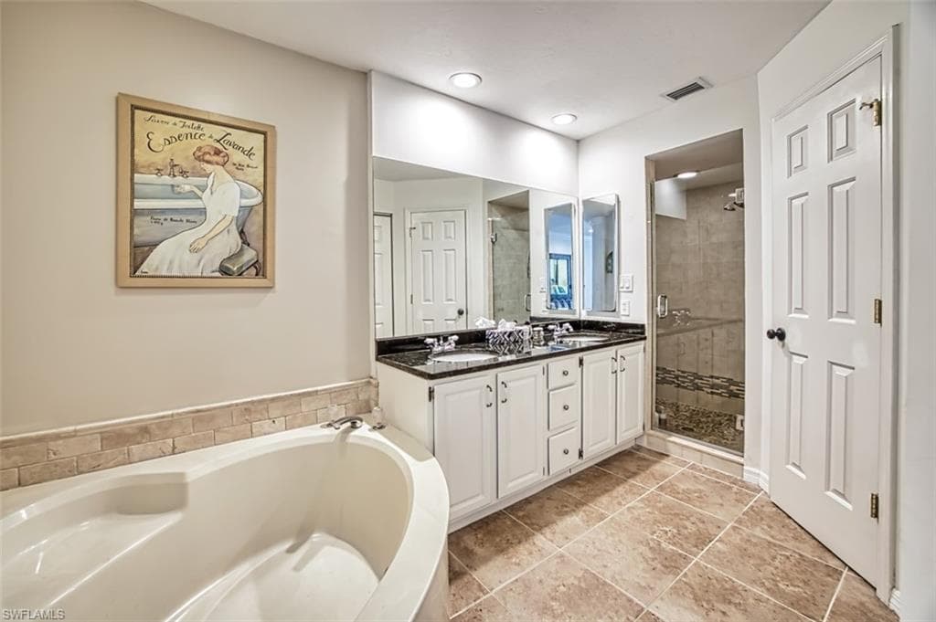 1414 Thistledown WAY, FORT MYERS FL 33901-23