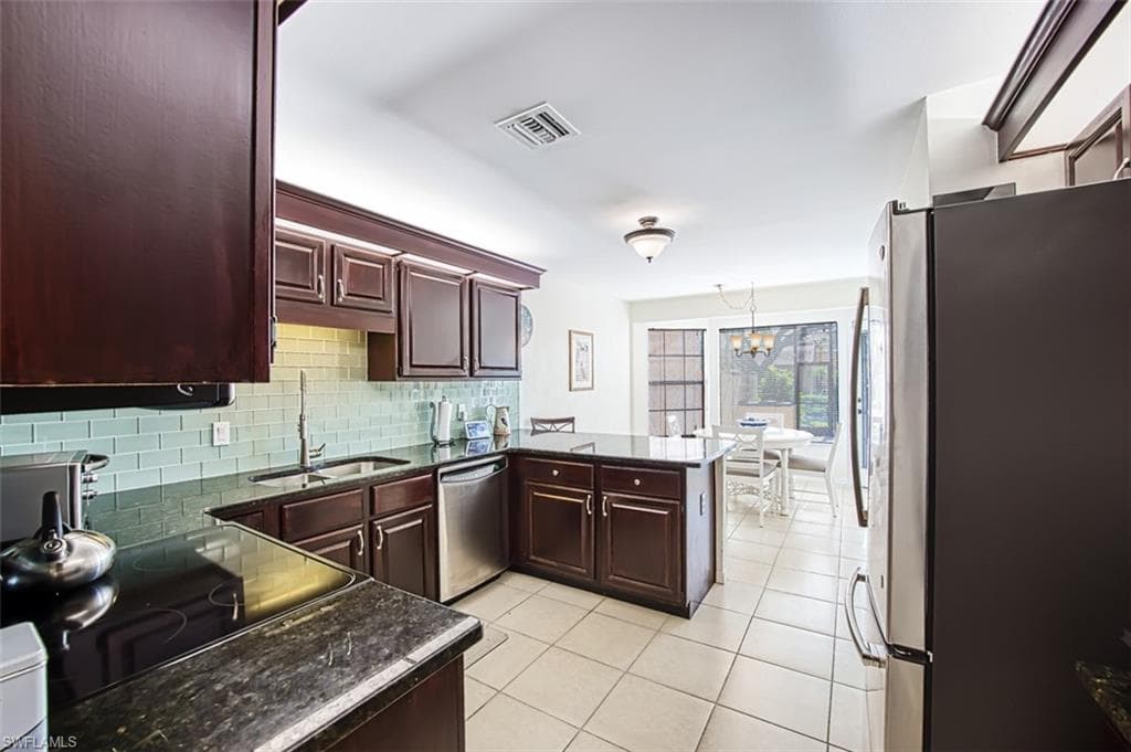 1414 Thistledown WAY, FORT MYERS FL 33901-17