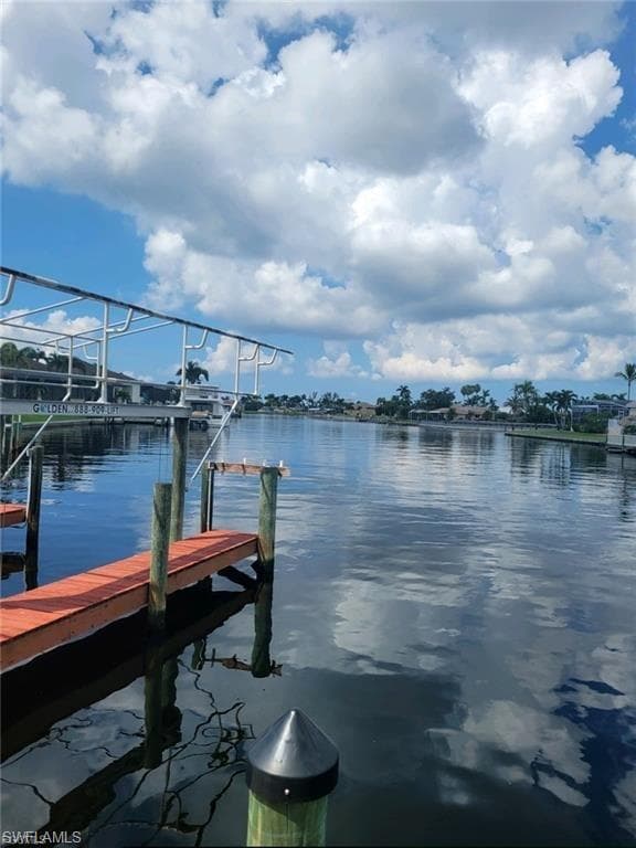 5362 Bayshore AVE, CAPE CORAL FL 33904-6