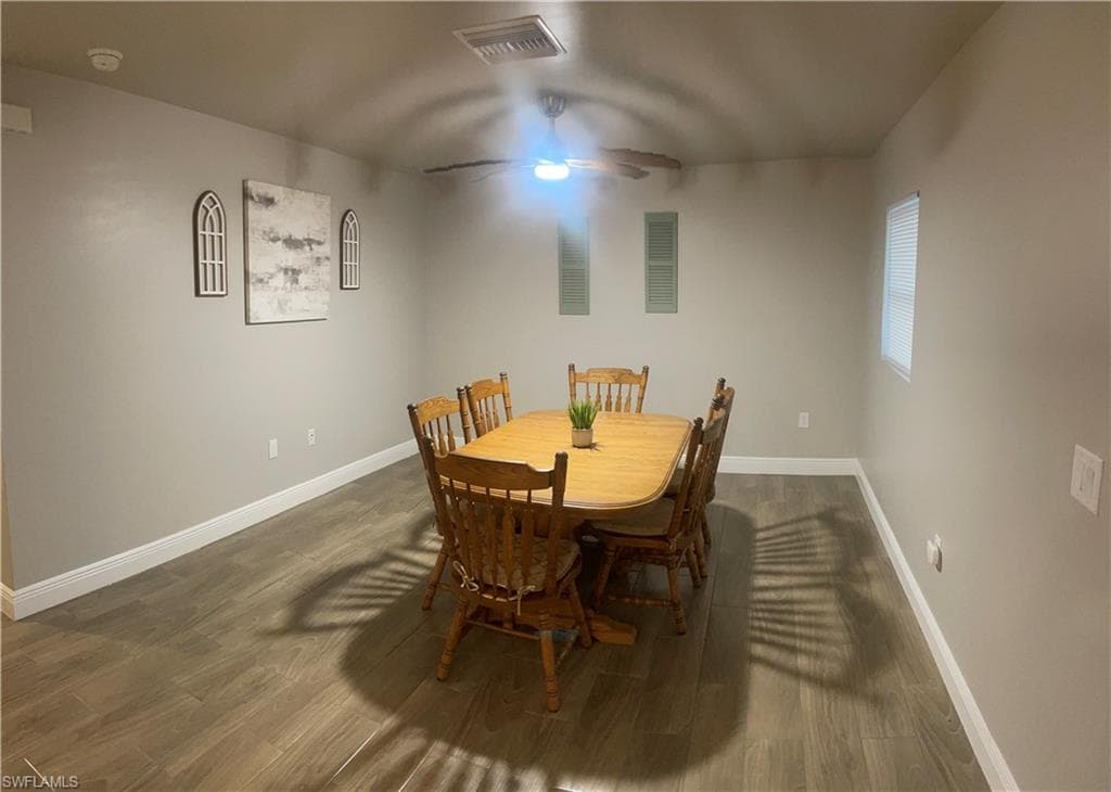 3870 Washington AVE, FORT MYERS FL 33916-3