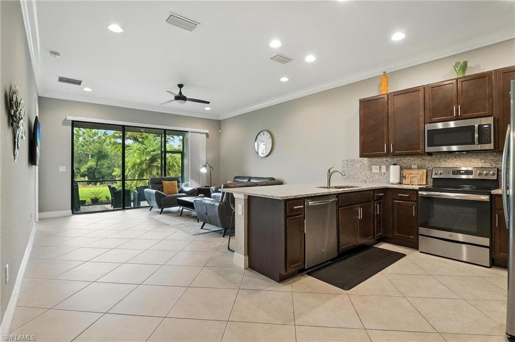 11869 Lakewood Preserve PL, FORT MYERS FL 33913-3