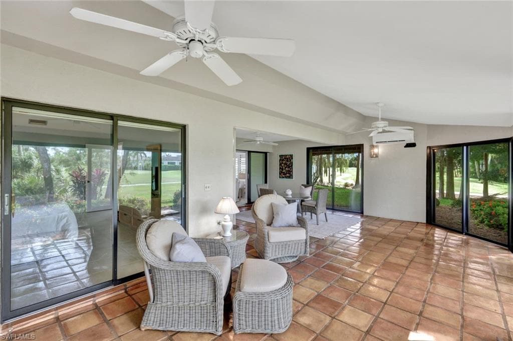 202 Bears Paw TRL # 97, NAPLES FL 34105-22