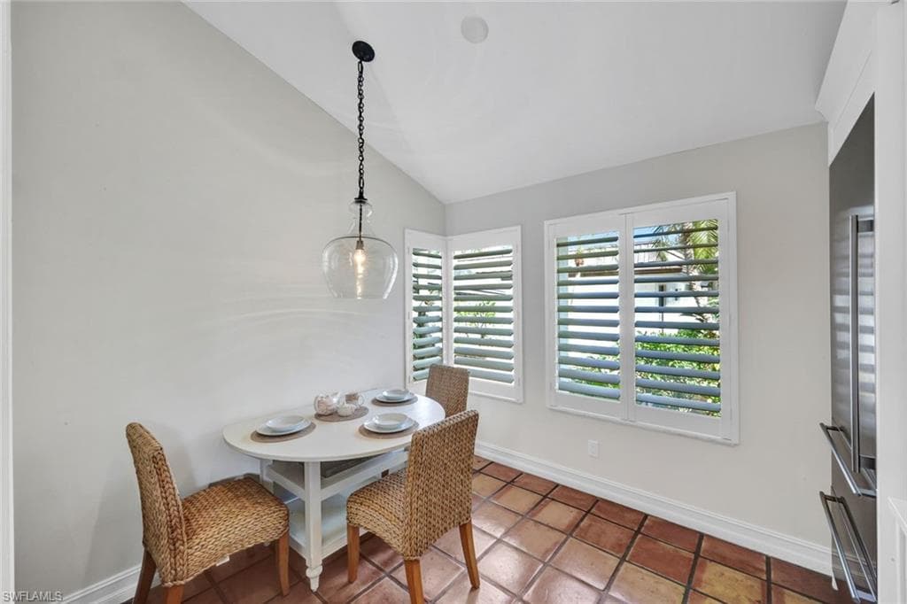 202 Bears Paw TRL # 97, NAPLES FL 34105-13