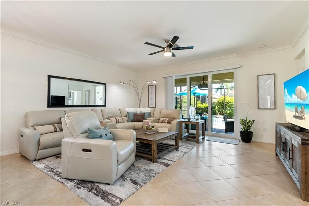 1987 Fairmont LN, NAPLES FL 34120-12