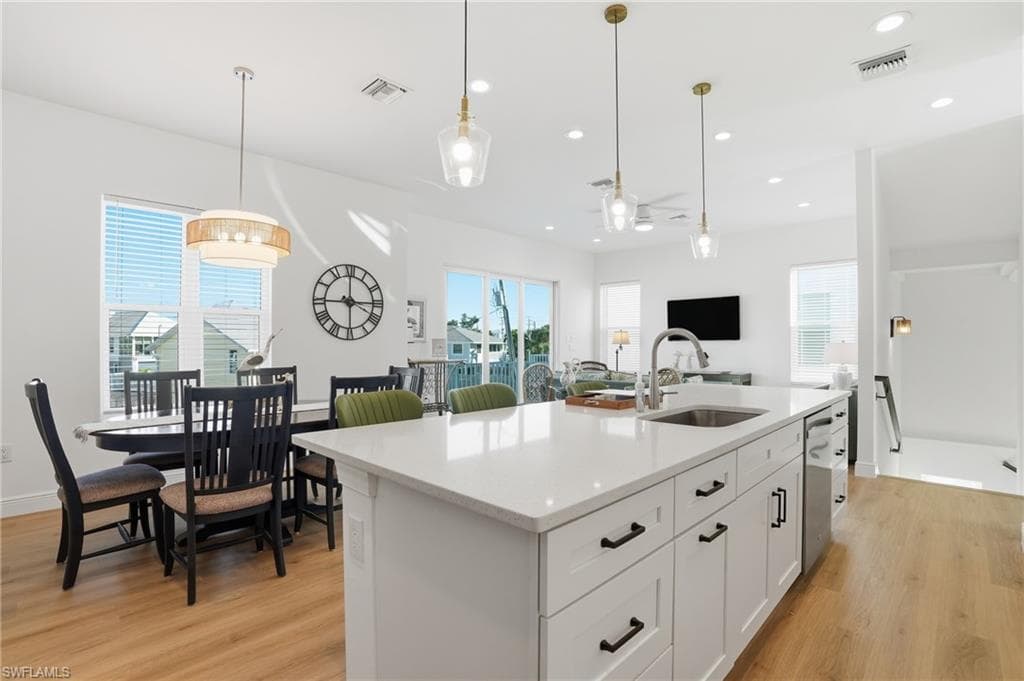 134 Fairweather LN, FORT MYERS BEACH FL 33931-11