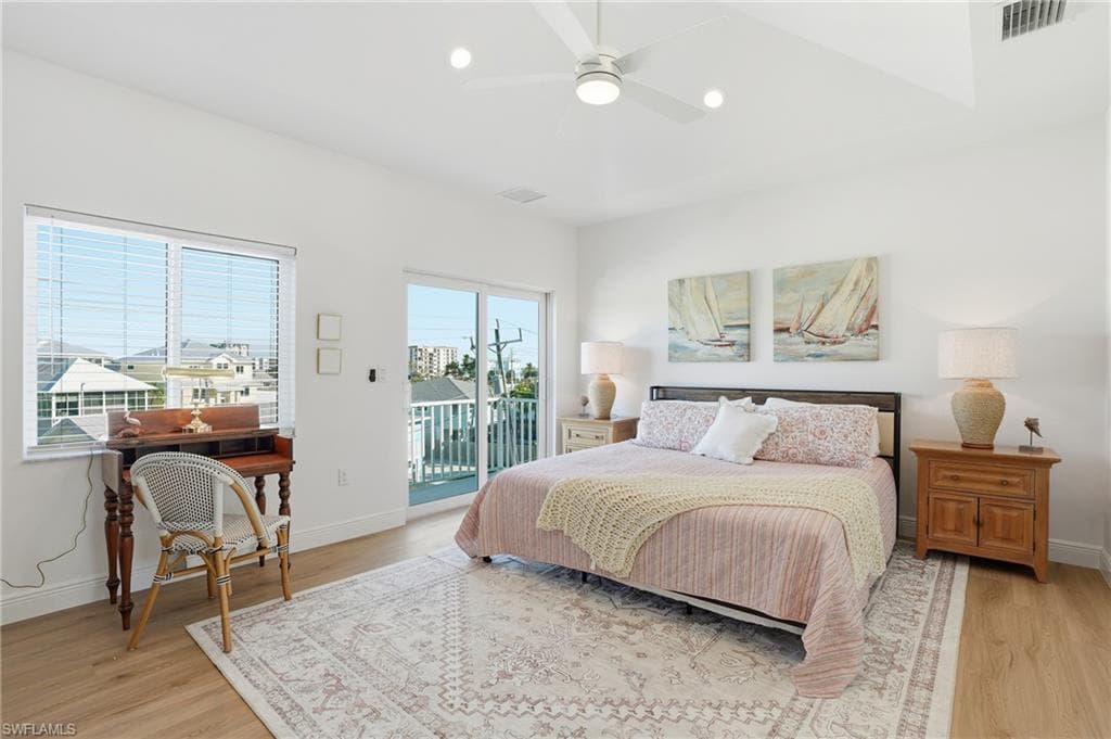 134 Fairweather LN, FORT MYERS BEACH FL 33931-19