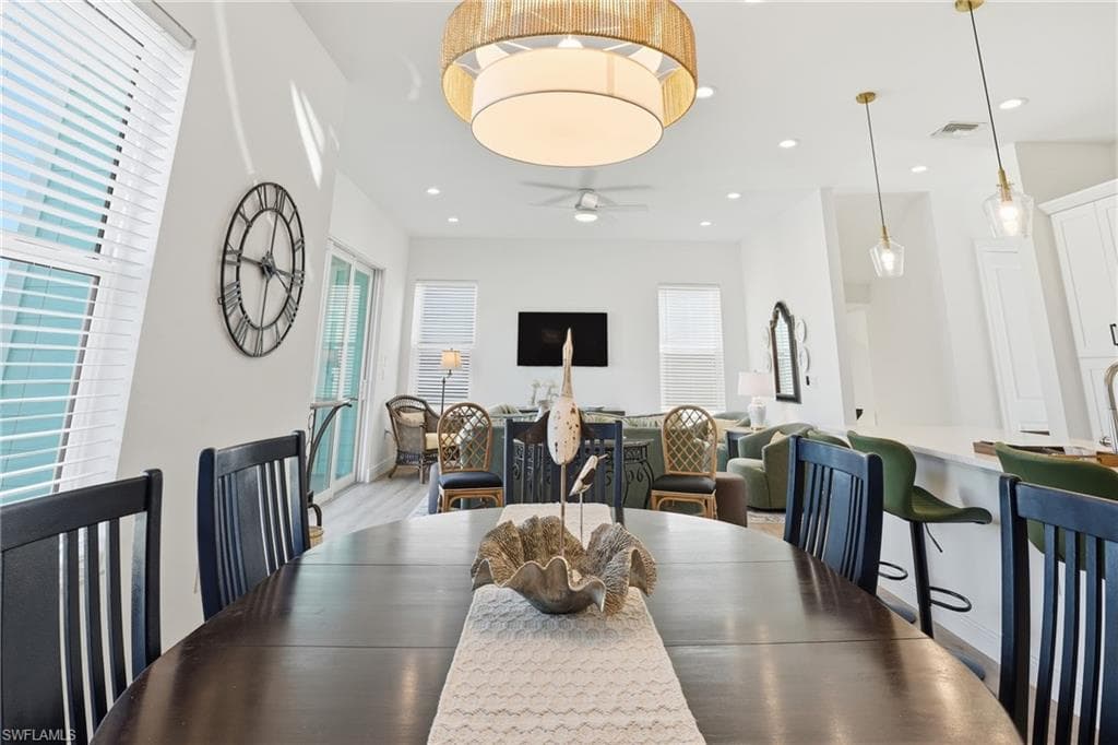 134 Fairweather LN, FORT MYERS BEACH FL 33931-14