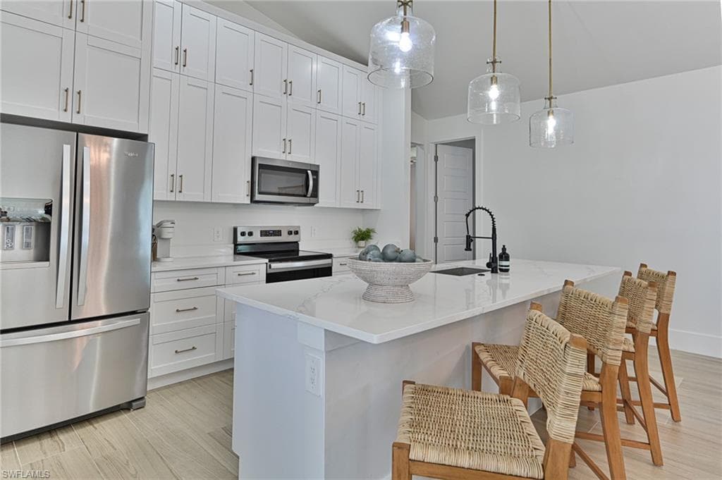 236 2nd ST, BONITA SPRINGS FL 34134-4