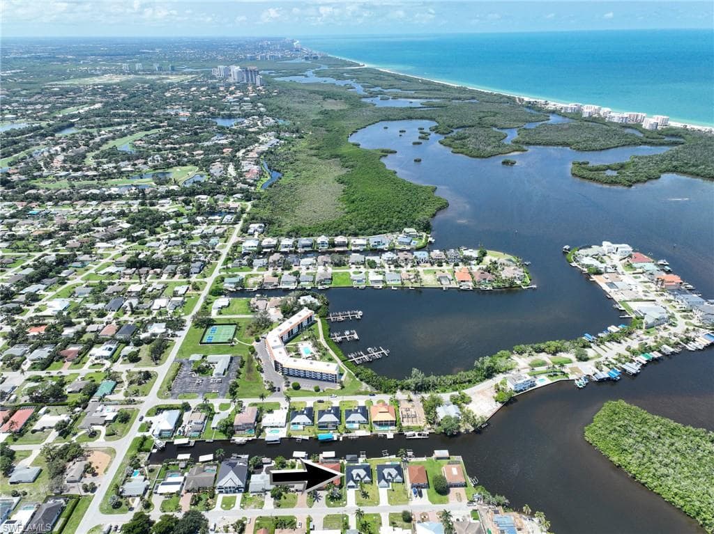 236 2nd ST, BONITA SPRINGS FL 34134-33