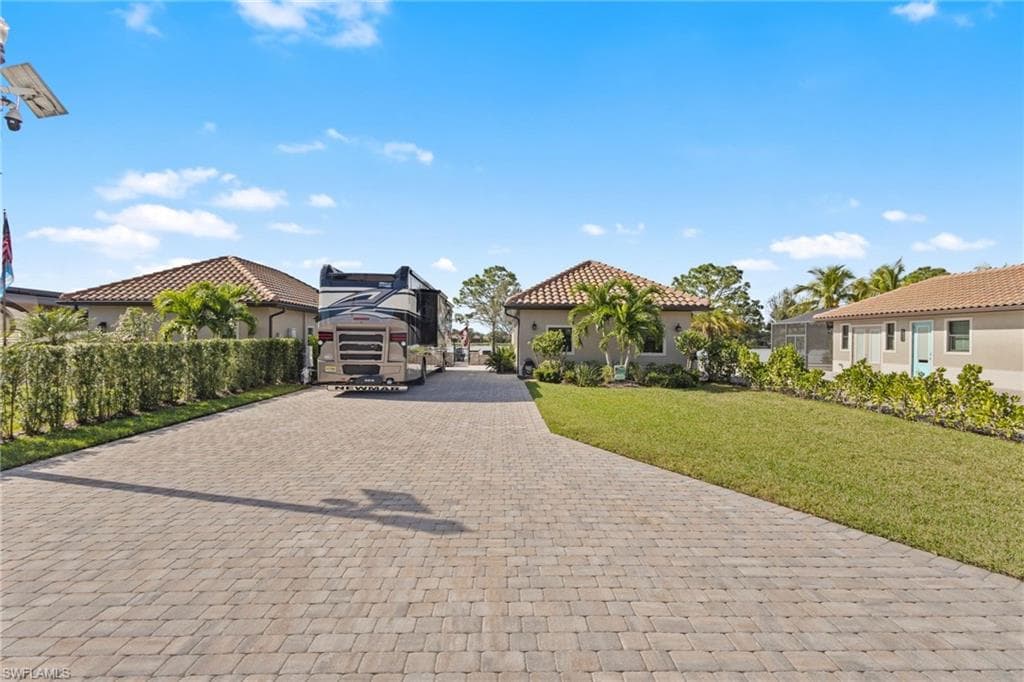 13743 Golden Palms CIR, FORT MYERS FL 33913-11