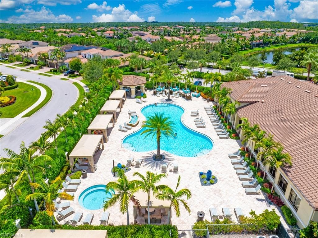 13750 Callisto AVE, NAPLES FL 34109-33