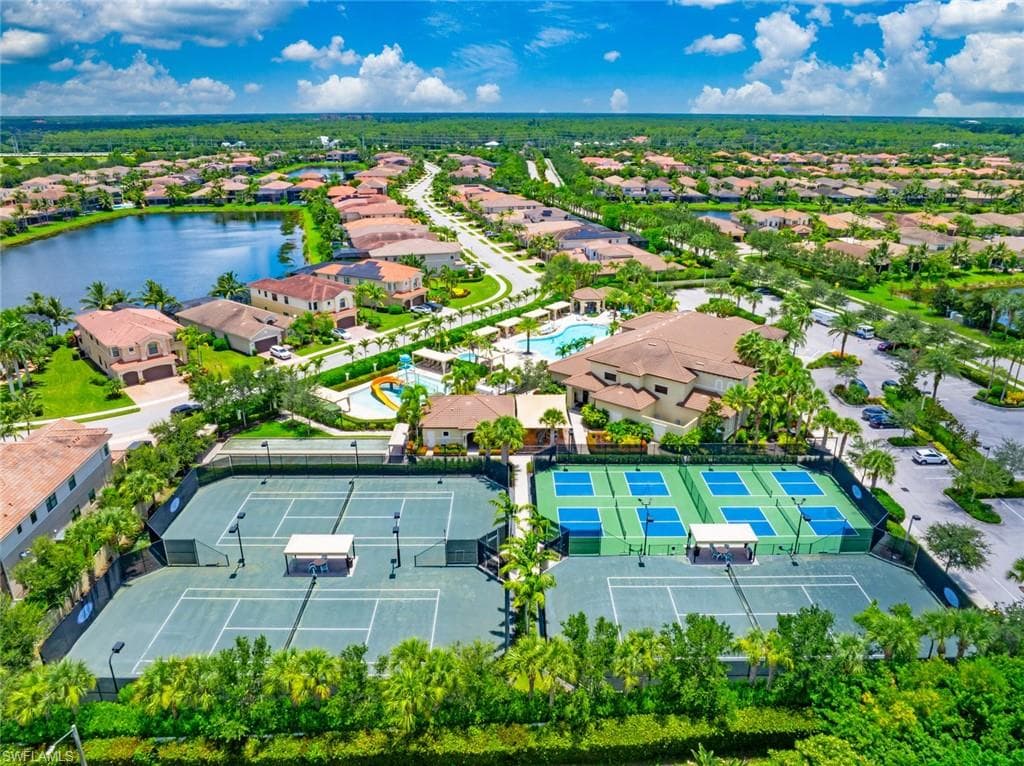 13750 Callisto AVE, NAPLES FL 34109-32